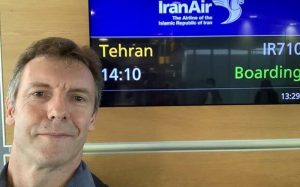 واکنش-سفیر-انگلیس-در-ایران-به-سریال-گاندو