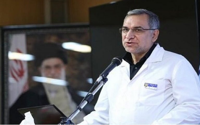 وزیر بهداشت: برنامه این است که تا دهه فجر واکسیناسیون را تمام کنیم
