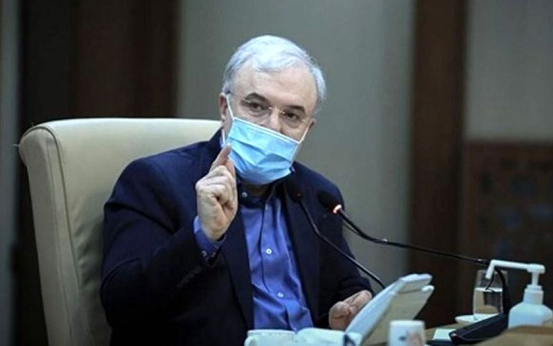وزیر بهداشت: سن ثبت‌نام واکسیناسیون گروه‌های هدف 2 سال کاهش یابد