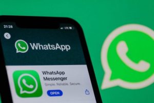 1630726114_WhatsApp-received-a-E-225m-fine-for-violating-privacy-rules-770×515