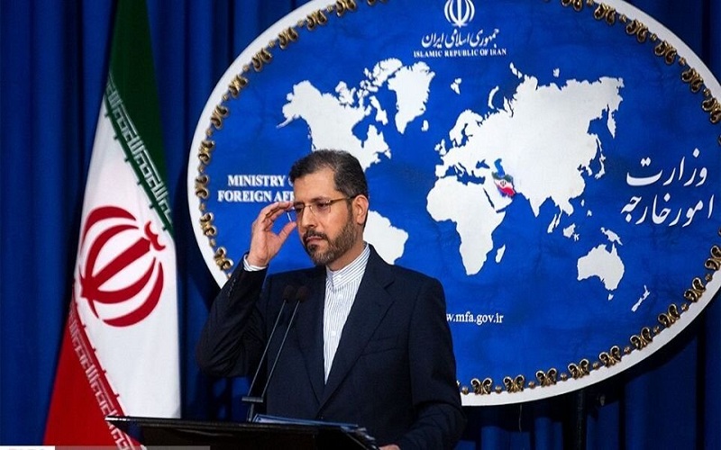 «بازتاب» سعادت شریفی پور - رسانه‌های معتبر خارجی در ساعات گذشته از تحولات و رویدادهای مرتبط با ایران غافل نبوده و مطالب قابل‌تأملی را پیرامون مسائل مرتبط با ایران به رشته تحریر درآوردند مثل پایگاه خبری میدل‍ایست‌مانیتور، اندیشکده اوراسیاریویو و پایگاه خبری المانیتور تأکید بر موضوعاتی چون ایران همسایه عربستان است و صلح گزینه راهبردی است، ایران می گوید با عربستان مذاکرات خوبی داشته است، روسیه قبل از نشست با ایران و ترکیه حملات به ادلب را افزایش داده است، نوشتند.