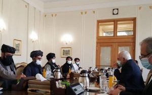 «بازتاب» سعادت شریفی پور - رسانههای معتبر خارجی در ساعات گذشته از تحولات و رویدادهای مرتبط با ایران غافل نبوده و مطالب قابلتأملی را پیرامون مسائل مرتبط با ایران به رشته تحریر درآوردند مثل پایگاه خبری المانیتور، اندیشکده اوراسیاریویو و کانال خبری آروتز شوا تأکید بر موضوعاتی چون اسرائیل توافق هسته ای جدید را می پذیرد، گرم شدن روابط ایران و طالبان چه عواقبی دارد، دوربین های نظارتی تاسیسات هسته ای آسیب دیده است، نوشتند.