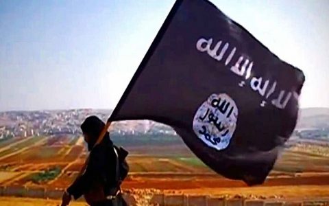 اسپوتنیک: ایران آماده حمله به تروریست ها در شمال عراق است/ اویل پرایس: بازگشت طالبان برای بازارهای نفت چه معنایی دارد/ ویک: طالبان ترکیه، چین، روسیه، ایران، پاکستان و قطر را برای رویداد تشکیل دولت دعوت کردند 1 «بازتاب» سعادت شریفی پور - رسانههای معتبر خارجی در ساعات گذشته از تحولات و رویدادهای مرتبط با ایران غافل نبوده و مطالب قابلتأملی را پیرامون مسائل مرتبط با ایران به رشته تحریر درآوردند مثل خبرگزاری اسپوتنیک، نشریه اویل پرایس و مجله ویک تأکید بر موضوعاتی چون ایران آماده حمله به تروریست ها در شمال عراق است، بازگشت طالبان برای بازارهای نفت چه معنایی دارد، طالبان ترکیه، چین، روسیه، ایران، پاکستان و قطر را برای رویداد تشکیل دولت دعوت کردند، نوشتند.