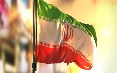 شورای آتلانتیک: افزایش تنش ایران و اسرائیل، برجام را غرق می کند/ اویل پرایس: ایران خواهان افزایش تولید یک میلیون بشکه نفت در روز است/ المانیتور: ایران به آمریکا بابت اتلاف وقت در مذاکرات هسته ای هشدار داد 1 «بازتاب» سعادت شریفی پور - رسانههای معتبر خارجی در ساعات گذشته از تحولات و رویدادهای مرتبط با ایران غافل نبوده و مطالب قابلتأملی را پیرامون مسائل مرتبط با ایران به رشته تحریر درآوردند مثل اندیشکده شورای آتلانتیک، نشریه اویل پرایس و پایگاه خبری المانیتور تأکید بر موضوعاتی چون افزایش تنش ایران و اسرائیل، برجام را غرق می کند، ایران خواهان افزایش تولید یک میلیون بشکه نفت در روز است، ایران به آمریکا بابت اتلاف وقت در مذاکرات هسته ای هشدار داد، نوشتند.