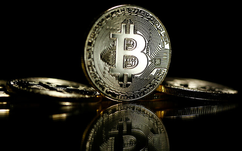 ارز‌های دیجیتالی به نفس نفس افتادند