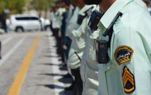 تماس با پلیس در قم به شیوه هالیوود