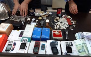 سارقان مسلح متواری بزرگراه همت دستگیر شدند