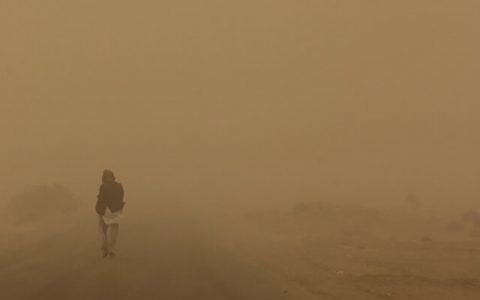 طوفان با سرعت ۱۲۲ کیلومتر در زابل