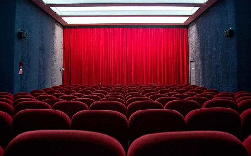 فردا فیلم‌های سینماها را نیم‌بها ببینید
