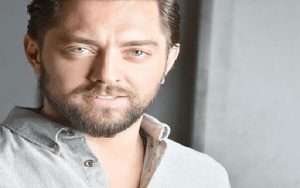 کلاهبرداری با تقلید صدای بهرام رادان