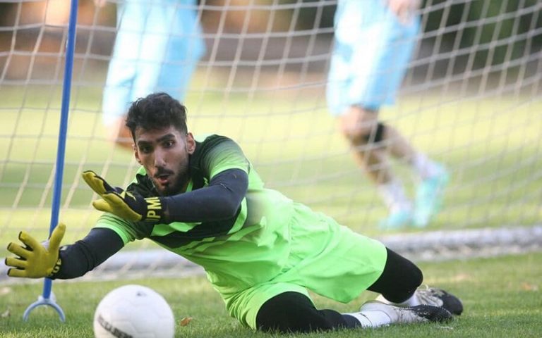 گلر جدید استقلال برای بازی با الهلال