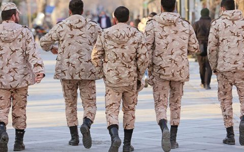 سربازی حرفه‌ای می‌شود؟ - Baztab