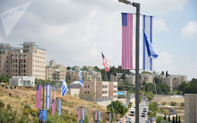 «بازتاب» سعادت شریفی پور - رسانه‌های معتبر خارجی در ساعات گذشته از تحولات و رویدادهای مرتبط با ایران غافل نبوده و مطالب قابل‌تأملی را پیرامون مسائل مرتبط با ایران به رشته تحریر درآوردند مثل پایگاه خبری المانیتور، خبرگزاری اسپوتنیک و روزنامه اورشلیم پُست تأکید بر موضوعاتی چون حمله به برنامه هسته ای ایران ادامه دارد، دیپلماسی بهترین راه برای توقف برنامه هسته ای ایران است، سومین محموله نفت ایران به لبنان رسید، نوشتند.