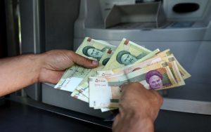 «بازتاب» سعادت شریفی پور - رسانه‌های معتبر خارجی در ساعات گذشته از تحولات و رویدادهای مرتبط با ایران غافل نبوده و مطالب قابل‌تأملی را پیرامون مسائل مرتبط با ایران به رشته تحریر درآوردند مثل خبرگزاری اسپوتنیک، نشریه پولیتیکو و پایگاه خبری المانیتور تأکید بر موضوعاتی چون تحریم های جدید با ادعاهای آمریکا تضاد دارد، پنس در کنفرانس تحت حمایت تندروهای ایرانی سخنرانی کرد، ایران برای رهایی از نرخ ارز یارانه ای اقدام می کند، نوشتند.