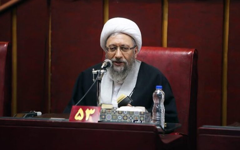 آملی لاریجانی: وضعیت تورم‌ نگران کننده است