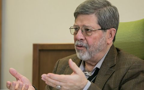 انتقاد شدید مرندی از ادعای واکسیناسیون ۷۰ درصدی: وزارت بهداشت مردم را گمراه نکند 1 انتقاد شدید مرندی از ادعای واکسیناسیون ۷۰ درصدی