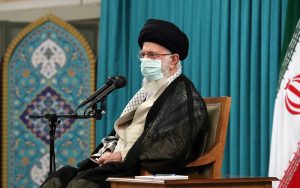 رهبر انقلاب: حادثه بزرگداشت شهیدان تازه شروع شده و با ابتکار باید ادامه یابد