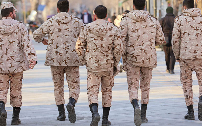 سربازی حرفه‌ای می‌شود؟