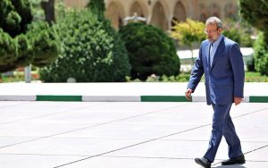 کناره گیری لاریجانی از مذاکرات ایران و چین تایید شد