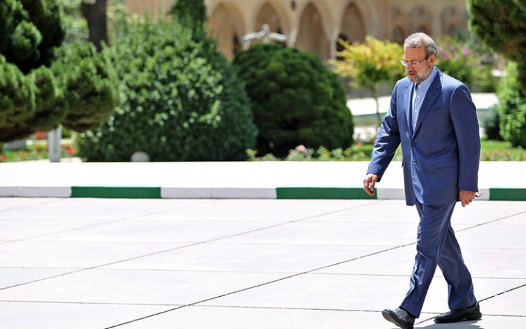 کناره گیری لاریجانی از مذاکرات ایران و چین تایید شد