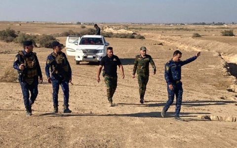 حشد شعبی پایگاه های داعش در کوه‌های حمرین را کشف کردند