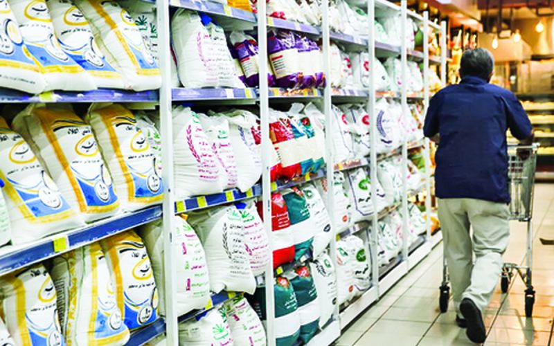 قیمت برنج همچنان بر مدار صعود؛ چرا وعده ها برای کاهش قیمت برنج محقق نمیشود؟ 1 برنج خارجی