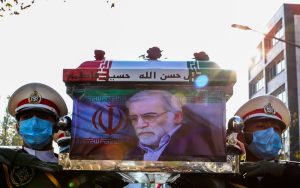 «بازتاب» سعادت شریفی پور - رسانه‌های معتبر خارجی در ساعات گذشته از تحولات و رویدادهای مرتبط با ایران غافل نبوده و مطالب قابل‌تأملی را پیرامون مسائل مرتبط با ایران به رشته تحریر درآوردند مثل خبرگزاری اسپوتنیک، روزنامه اورشلیم پُست و کانال خبری آروتز شوا تأکید بر موضوعاتی چون چین پیش از مذاکرات هسته ای ایران به استاندارد دوگانه غرب انتقاد کرد، شهید فخری زاده روی سلاح هسته ای کار کرده است، ایران نمی تواند از مذاکرات برای تقویت هسته ای استفاده کند، نوشتند.