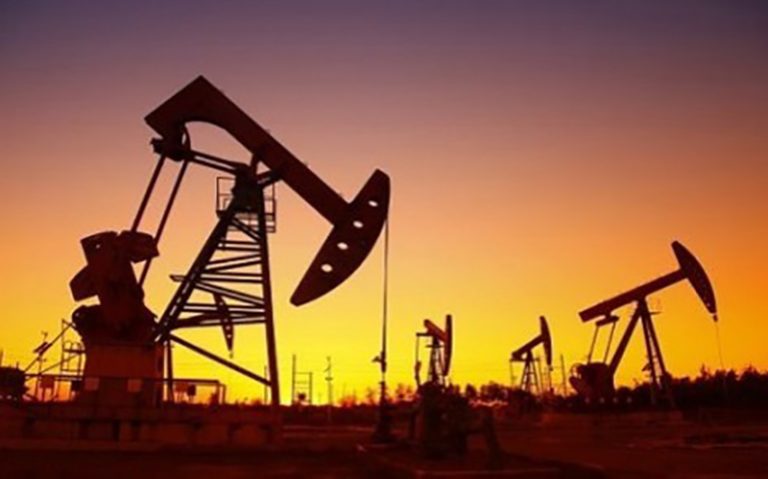 بهای نفت در بازارهای جهانی