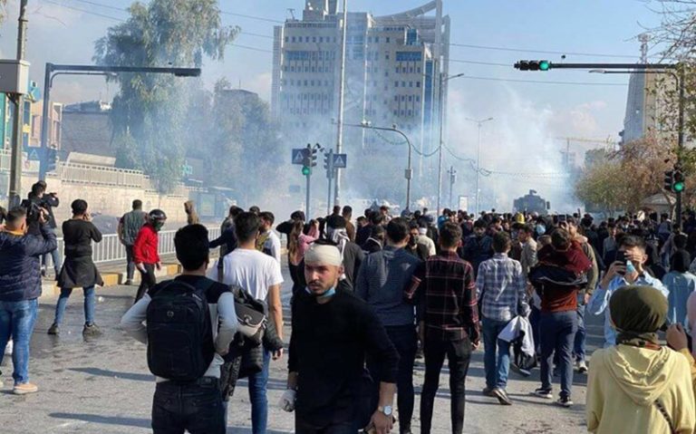 تظاهرات دانشجویان در سلیمانیه عراق وارد سومین روز متوالی شد