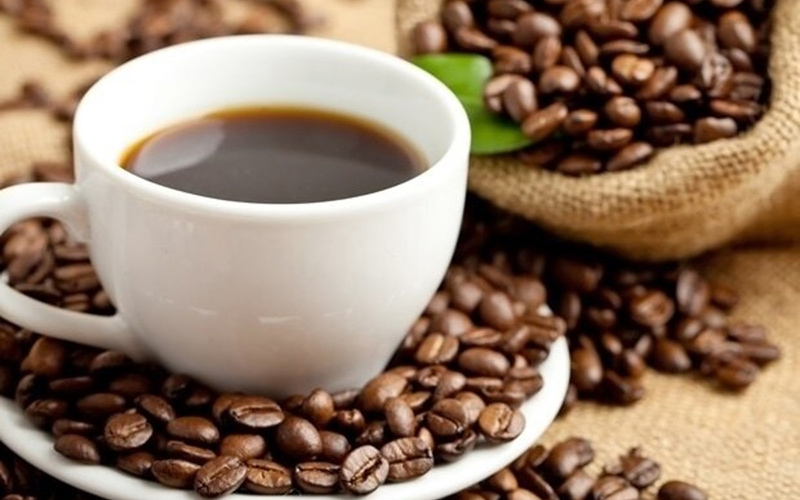 قهوه کافئین‌دار هم مفید است و هم مضر