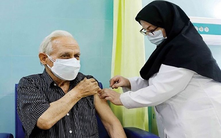 پاسخ ۸ سوال مهمی که باید درباره دوز سوم واکسن بدانید