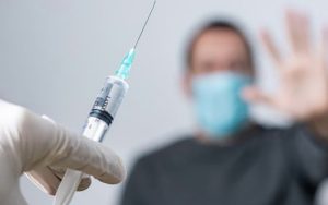 چند باور اشتباه و غیرعلمی برای واکسن نزدن