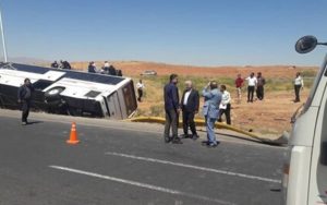 ۹ مصدوم در حادثه واژگونی اتوبوس