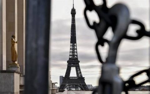 فرانسه ۲۱ مسجد را در این کشور تعطیل کرد