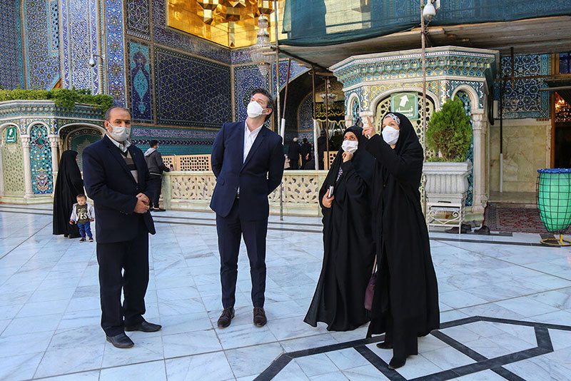 هشدار درباره حضور لیندال ساکس در محافل مذهبی ایران/عکس