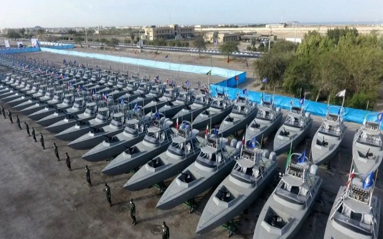 «بازتاب» سعادت شریفی پور - رسانه‌های معتبر خارجی در ساعات گذشته از تحولات و رویدادهای مرتبط با ایران غافل نبوده و مطالب قابل‌تأملی را پیرامون مسائل مرتبط با ایران به رشته تحریر درآوردند مثل خبرگزاری اسپوتنیک، اندیشکده اوراسیاریویو و پایگاه خبری میدل‌ایست‌مانیتور بر موضوعاتی چون اسرائیل برای حمله به ایران با آمریکا مشورت کرده است، 110 فروند قایق تندرو رزمی تحویل نیروهای دریایی سپاه شد، ایران آماده بازسازی سوریه است، نوشتند.