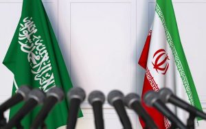 «بازتاب» سعادت شریفی پور - رسانههای معتبر خارجی در ساعات گذشته از تحولات و رویدادهای مرتبط با ایران غافل نبوده و مطالب قابلتأملی را پیرامون مسائل مرتبط با ایران به رشته تحریر درآوردند مثل پایگاه خبری میدل ایست مانیتور، خبرگزاری اسپوتنیک و خبرگزاری رویترز بر موضوعاتی چون حمله به تاسیسات کرج با هک دوربین های آژانس فعال شد، ایران در بوشهر رزمایش دفاع هوایی برگزار کرد، مذاکرات بیشتر با عربستان به جدی بودن ریاض بستگی دارد، نوشتند.