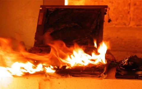 Burned-macbook-1