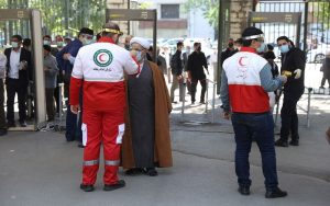 «بازتاب» سعادت شریفی پور - رسانههای معتبر خارجی در ساعات گذشته از تحولات و رویدادهای مرتبط با ایران غافل نبوده و مطالب قابلتأملی را پیرامون مسائل مرتبط با ایران به رشته تحریر درآوردند مثل نشریه نشنال اینترست، اندیشکده اوراسیاریویو و خبرگزاری رویترز بر موضوعاتی چون شاید اسرائیل مجبور شود با سلاح هسته ای ایران زندگی کند، نیروهای دریایی ایران تجهیزات جدید دریافت کردند، اولین مورد ابتلا به واریته omicron در ایران تایید شد، نوشتند.