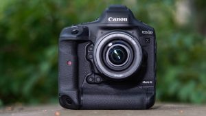 توقف دوربین DSLR توسط کانن