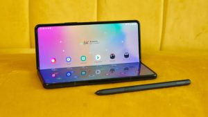 samsung-sliding-smartphone-1