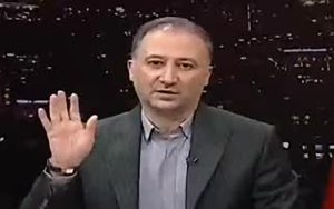 انتقاد تند دلاوری درباره افزایش قیمت دلار