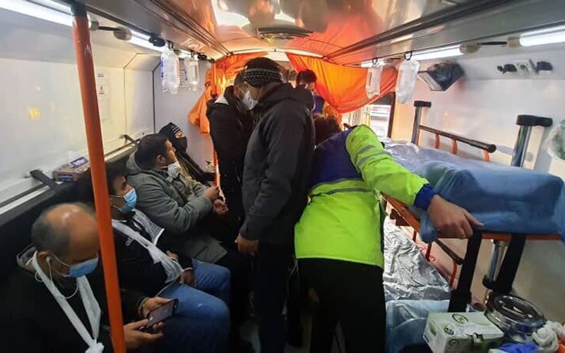 انتقال مصدومان حادثه مترو به بیمارستان