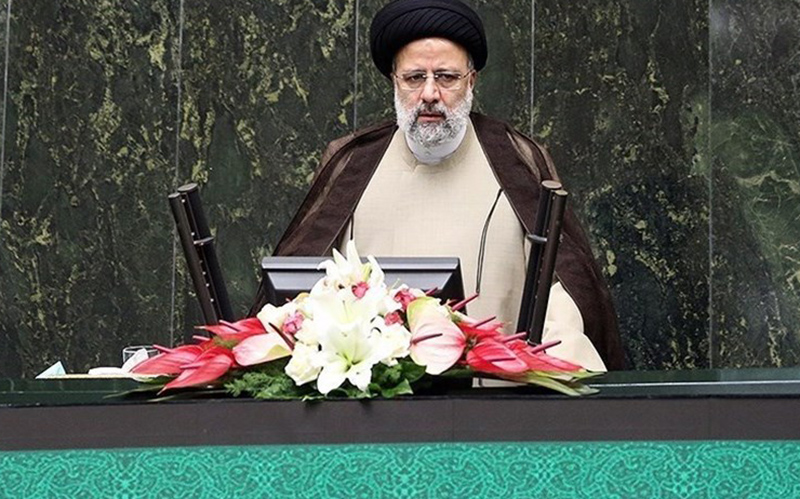 در بودجه ۱۴۰۱ بر اصلاح ساختار، عدم‌کسری و مهار تورم تأکید داریم