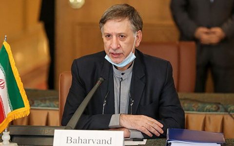 در لندن علیه ایران بزرگ بیانیه صادر می‌کنند