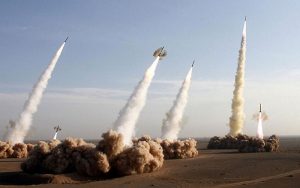 شلیک همزمان 16 فروند موشک بالستیک در مرحله نهایی رزمایش سپاه