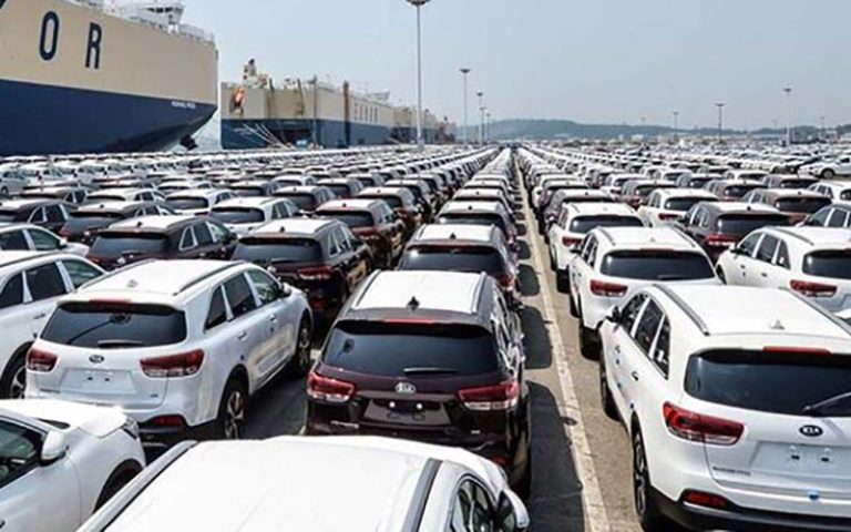 قانون واردات خودرو به زودی به دولت ابلاغ خواهد شد