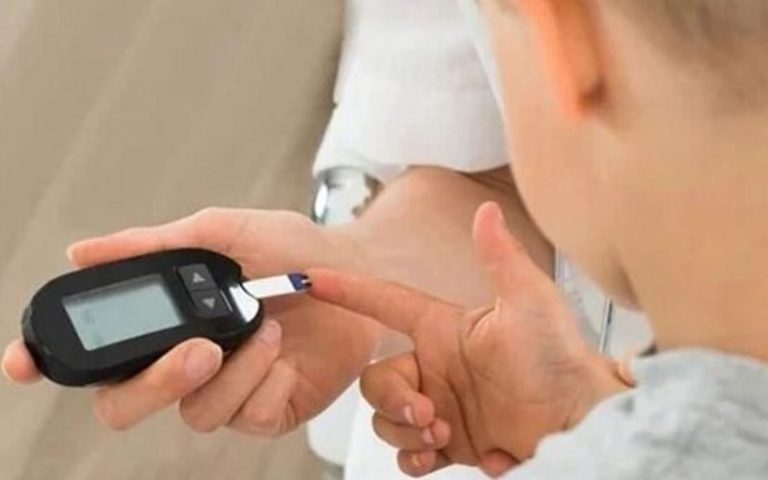 مراقبت از کودک دیابتی در برابر اُمیکرون