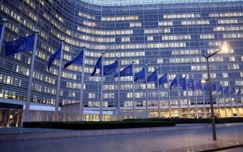 پارلمان اروپا به سخت‌تر شدن قوانین علیه شرکت‌های فناوری رای داد