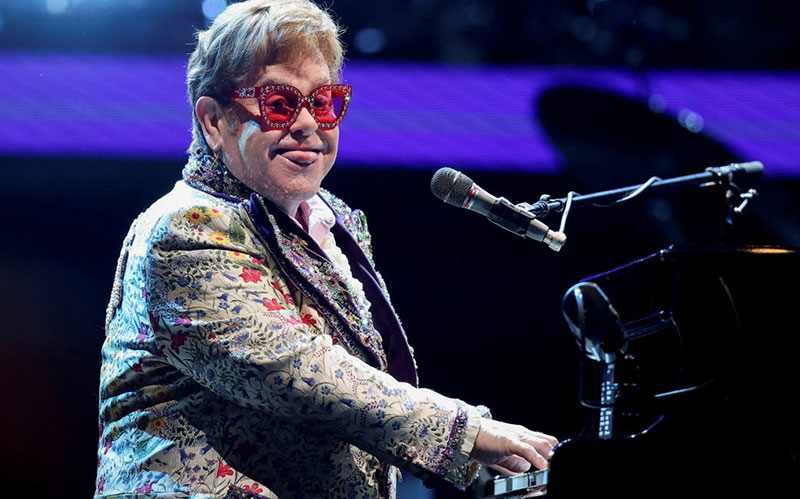 دیدنی های امروز؛ از توفان های برفی تا کنسرت التون جان